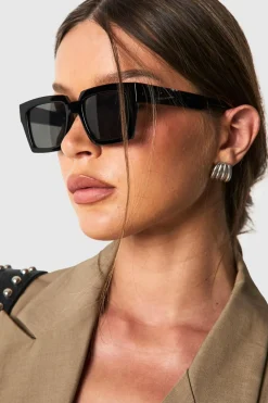 Sunglasses^Nasty Gal Black Frame Rectangular Sunglasses |