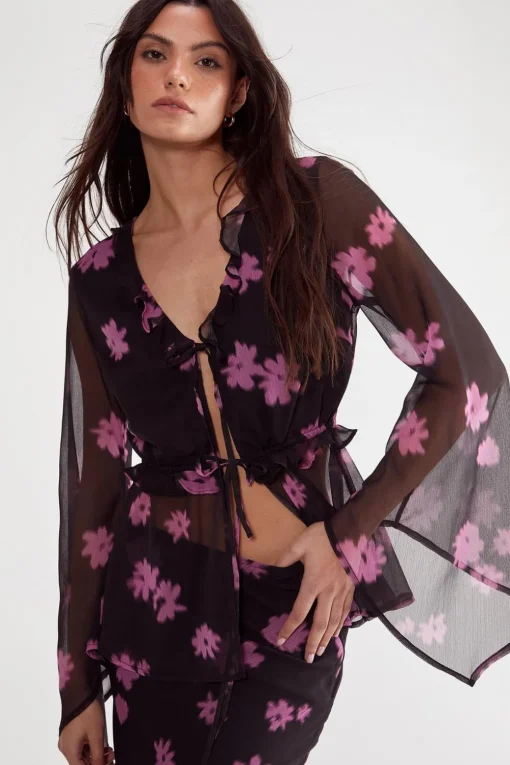 Two Piece Sets|Two Piece Sets^Nasty Gal Ditsy Chiffon Ruffle Tie Front Fluted Sleeve Top |