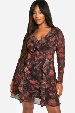 Animal Print|Dresses^Nasty Gal Plus Animal Print Ruffle Shift Dress |