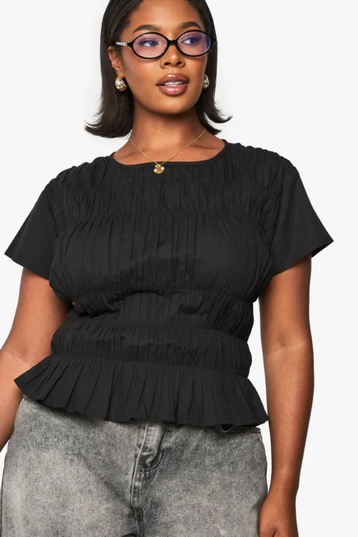 Tops^Nasty Gal PLUS COTTON SHIRRED PUFF SLEEVE BLOUSE |