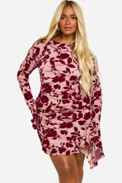 Dresses^Nasty Gal Plus Devore Ruched Flare Sleeve Shift Dress |