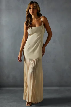 Dresses^Nasty Gal Square Neck Pleated Chiffon Maxi Dress |